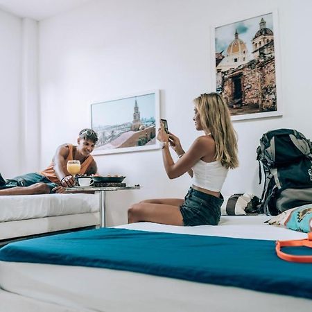 Neos Hotel Cartagena מראה חיצוני תמונה