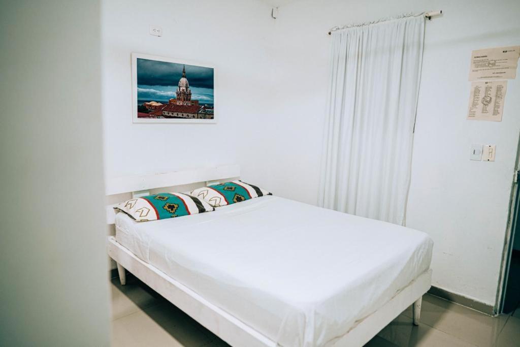 Neos Hotel Cartagena מראה חיצוני תמונה