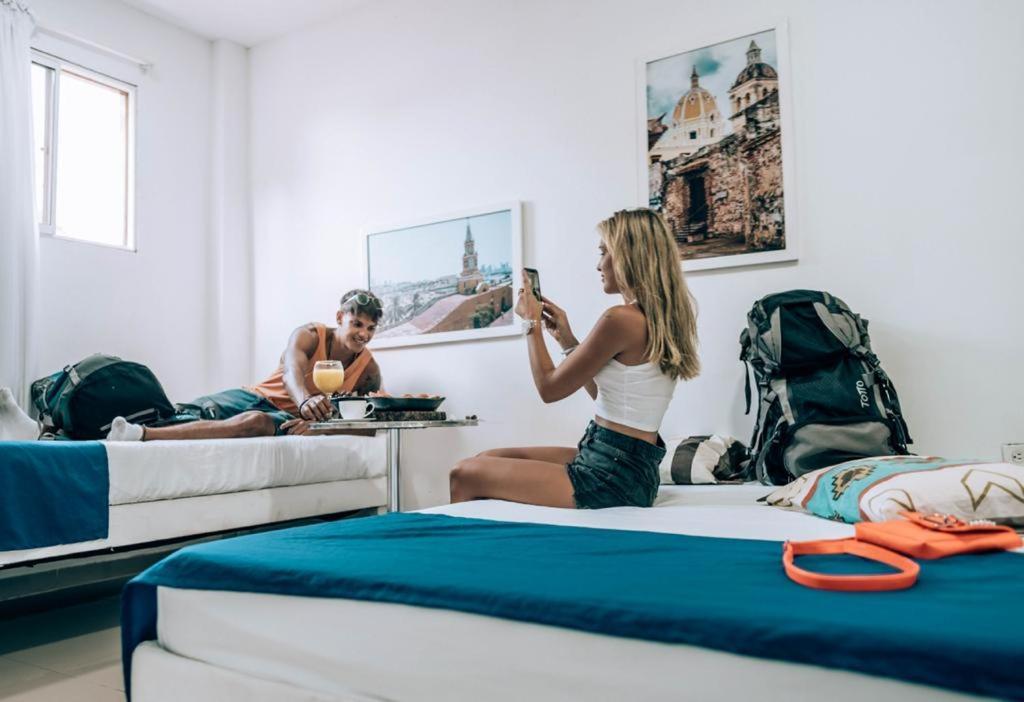 Neos Hotel Cartagena מראה חיצוני תמונה