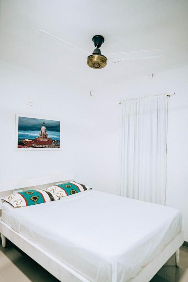 Neos Hotel Cartagena מראה חיצוני תמונה